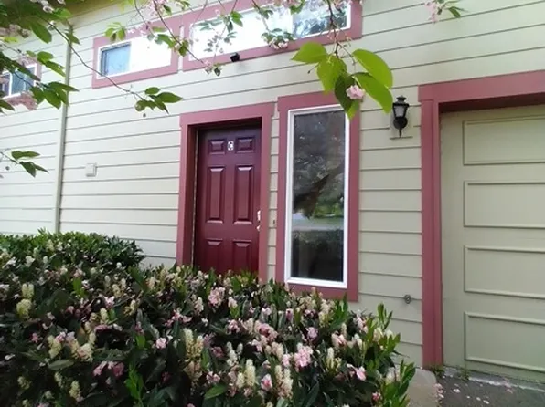 17314 44th Ave W APT C, Lynnwood, WA 98037