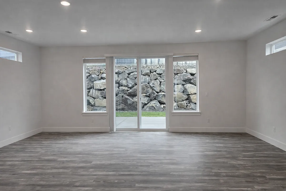 Building Photo - 5833 W 40th Ct