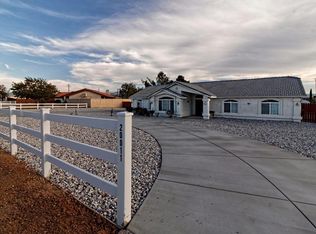 20011 Yucca Loma Rd, Apple Valley, CA 92307
