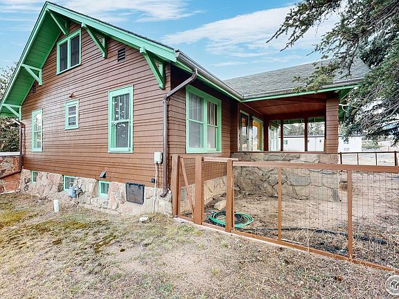 4th image of 720 S Saint Vrain Ave