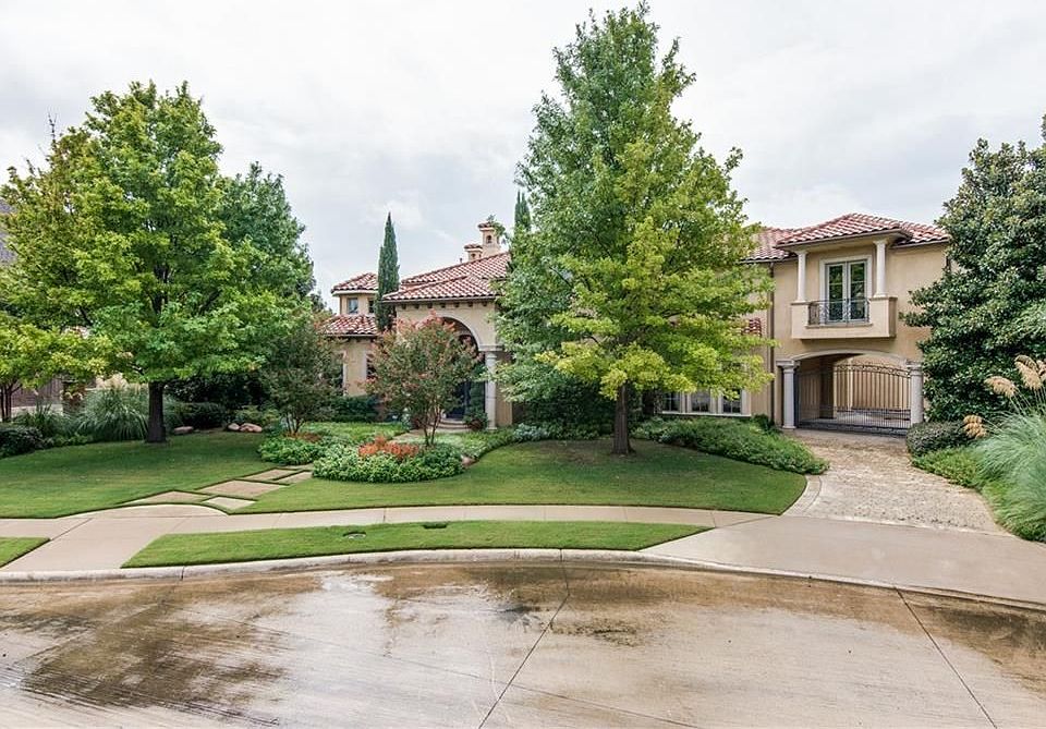 1st image of 6143 Beverly Dr
