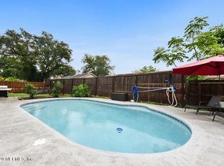 4527 Cinderbed Dr, Jacksonville, FL 32257