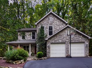 81 Arapahoe Ln, Hazleton, PA 18202