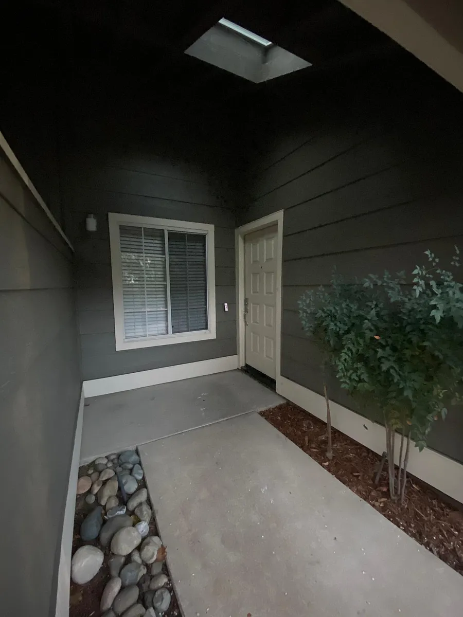 Building Photo - 154 Pierpoint Cir