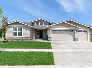 9516 W Gladiola Ct, Star, ID 83669