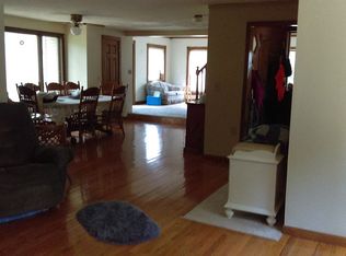 932 N Schoenherr Rd, Custer, MI 49405
