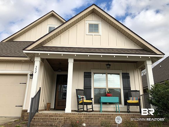 2nd image of 352 Hemlock Dr