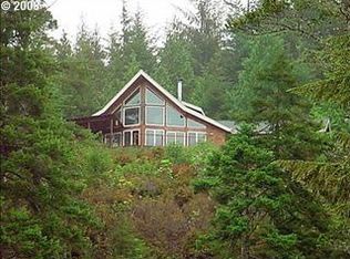 5456 Canary Rd, Florence, OR 97439