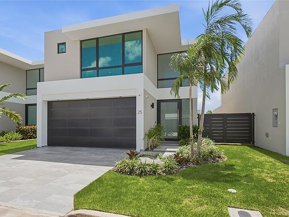 2nd image of Riviera Parkview # 25