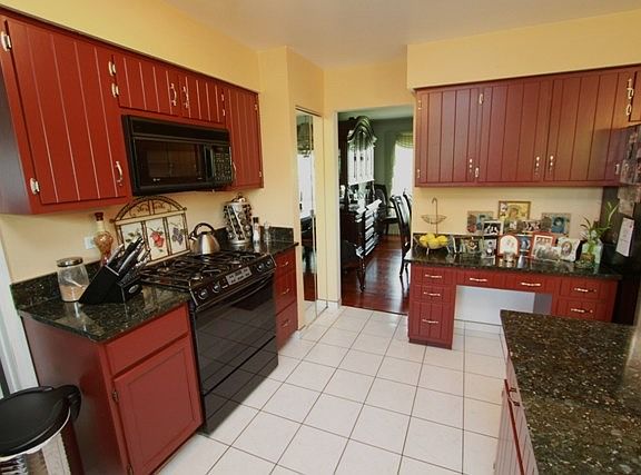 4th image of 1624 W Plymouth Dr