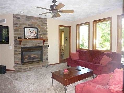 3rd image of 3218 Rockport Park Dr