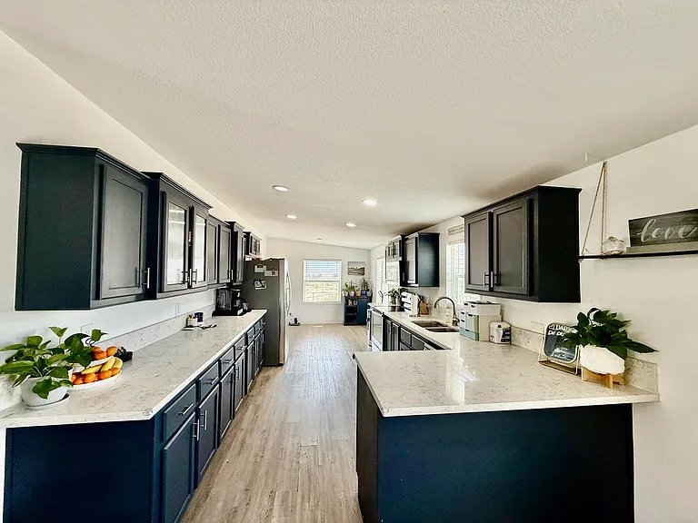 64173 Thomas Ave — Photo 9