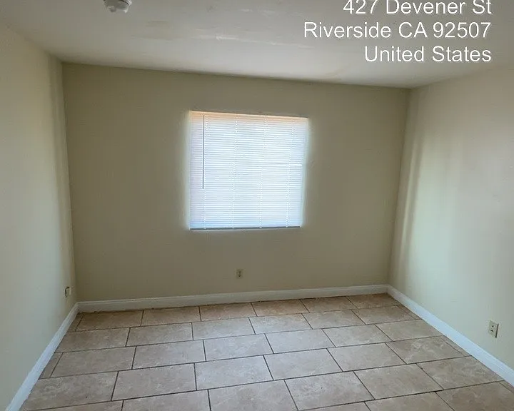 421 Devener St #D — Photo 4