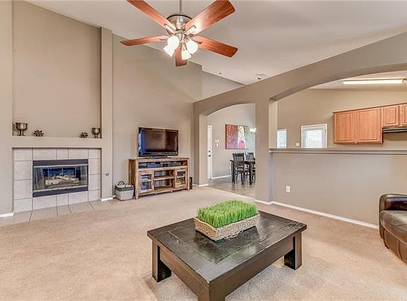 5th image of 11209 Snyder Dr