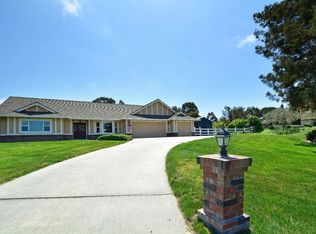 18745 Ranchito Del Rio Dr, Salinas, CA 93908