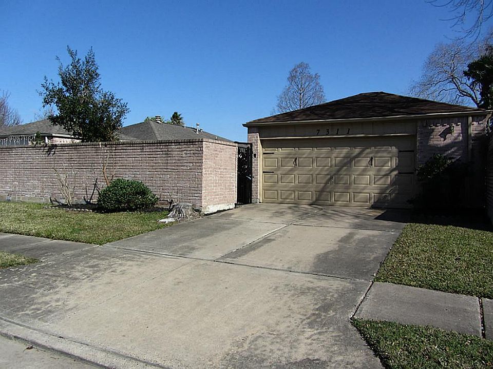 1st image of 7311 San Simeon Dr