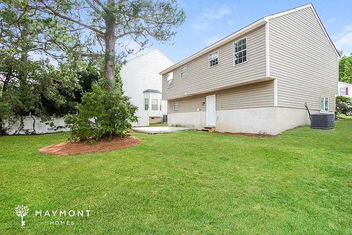 225 Orchard Hill Dr — Photo 12