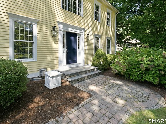 3rd image of 42 Tanglewood Drive