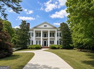 1305 Layor Ct, Peachtree City, GA 30269