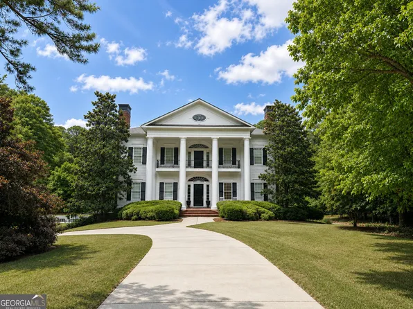 1305 Layor Ct, Peachtree City, GA 30269