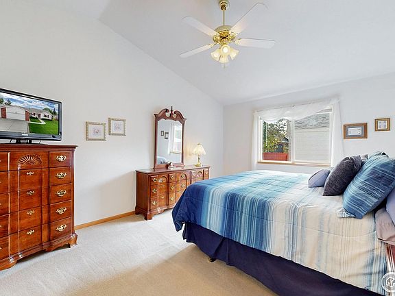 5th image of 3244 Mammoth Cir