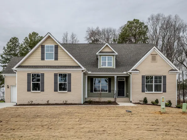 79 Quail Point Cir, Clayton, NC 27520