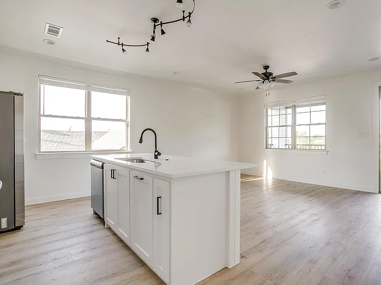 3108 Frazier Ave — Photo 27