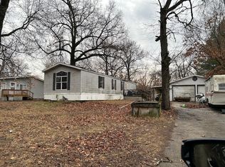 705 E Mesa Ct, Godley, IL 60407