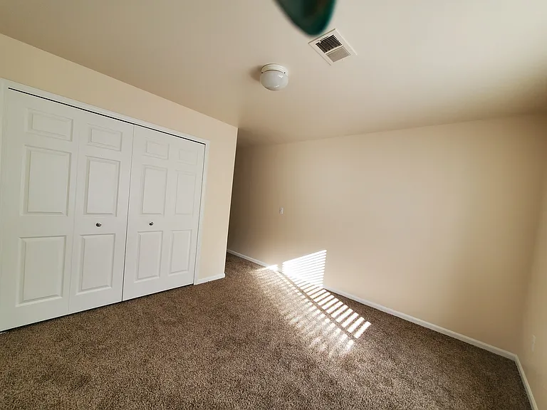 Blackberry Creek Village Apartments — Photo 39