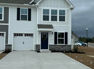 3177 Edgehill Dr, Navassa, NC 28451