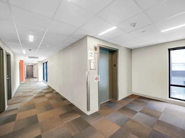 3939 Chestnut Street