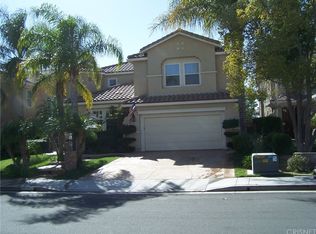 22430 Skylake Pl, Saugus, CA 91390