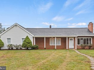 23 S River Clubhouse Rd, Harwood, MD 20776