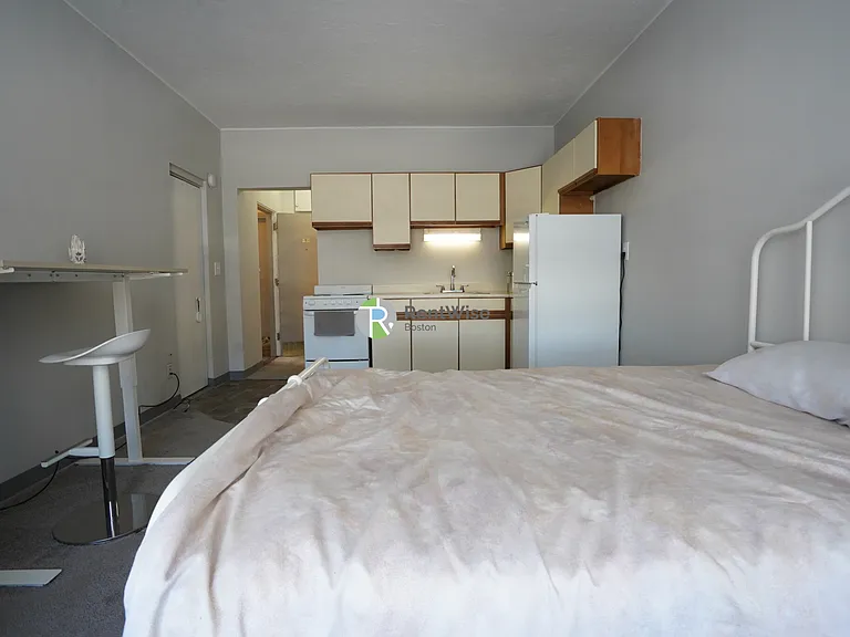 1118 Commonwealth Ave #5 — Photo 7