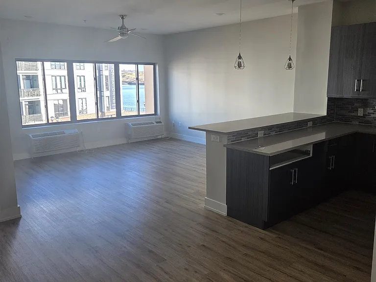 1 Flagship St #319 — Photo 9