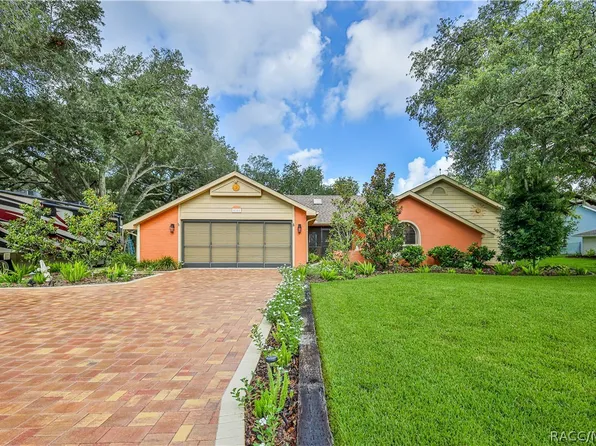 1311 Stallings Ave, Spring Hill, FL 34609