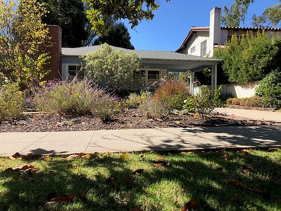 Front view from 17th Street