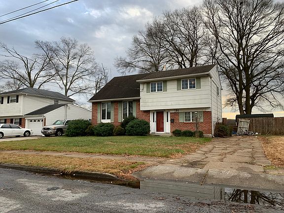 2nd image of 31 Canterbury Dr