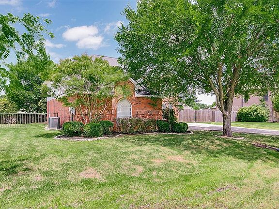 3rd image of 2025 Buffalo Bend Dr