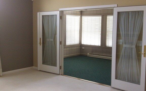 4th image of 313 Steeplechase Cir #313