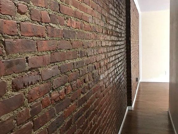 5th image of 11 Vermilyea Ave APT 21