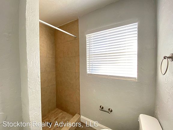 4th image of 1029 25th St #2518