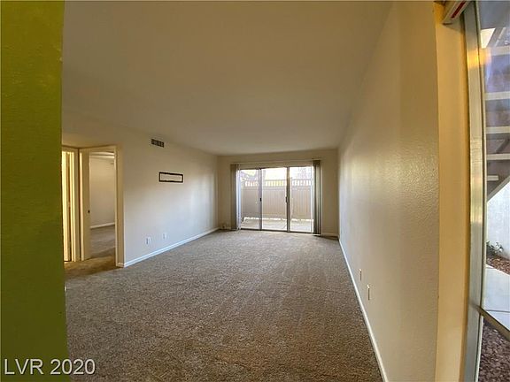 5th image of 2822 Loveland Dr Unit 1405