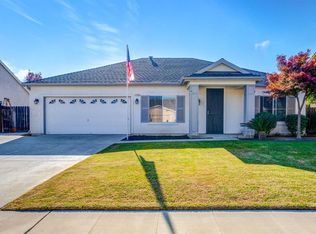 2763 Holt Ave, Sanger, CA 93657