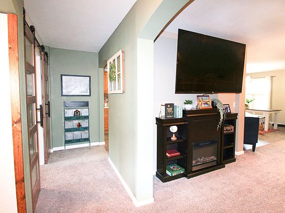 5th image of 1675 W Twin Oaks Dr