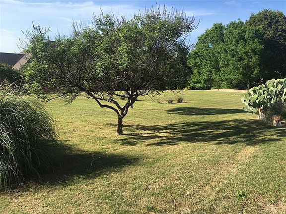 4th image of 2825 Marcie Ln #17
