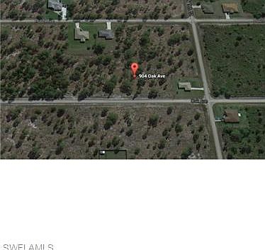 1st image of 904 Oak Ave