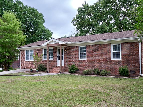 2nd image of 334 Water Oak Dr