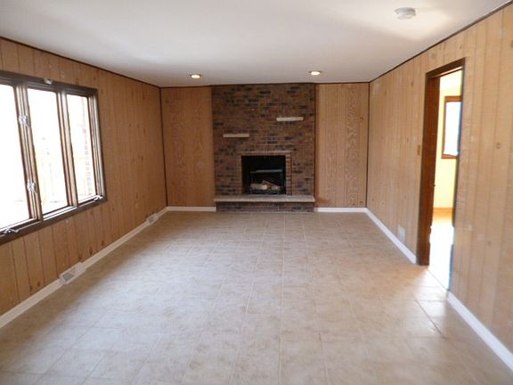 2nd image of 14621 S Mustang Dr
