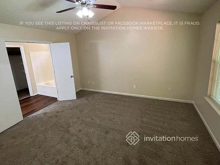 8612 Warwick Crest Ln — Photo 9